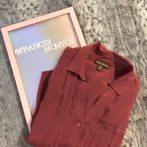 EUC Silk Tommy Bahama woman’s button down